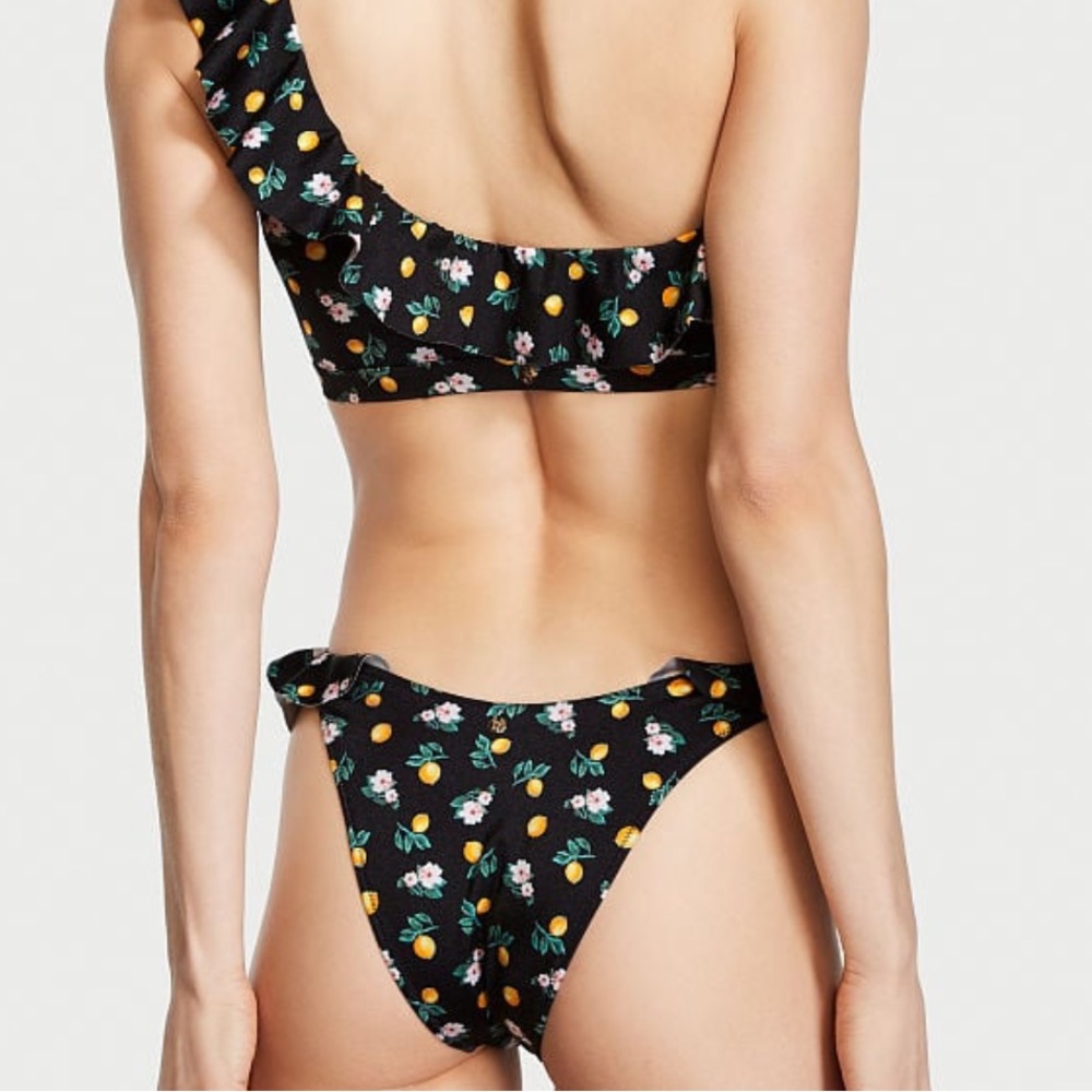 Victoria’s Secret Ruffle Brazilian Swim Bikini Bottom NWT Black Lemon Medium